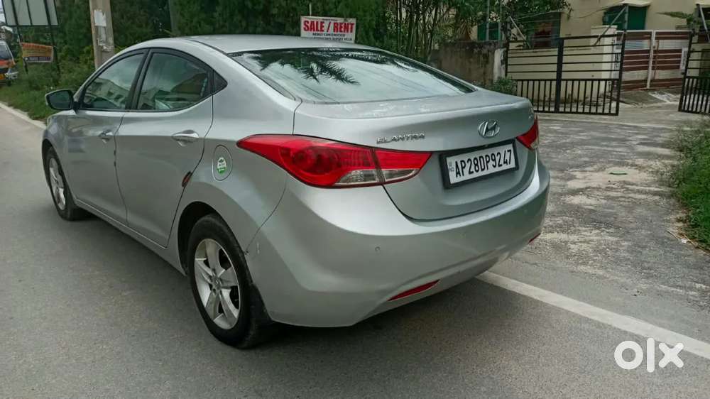 Hyundai Elantra 1.8 Sx Mt, 2012, Petrol