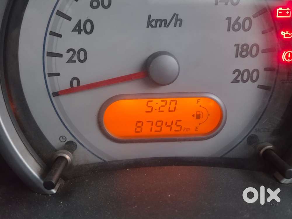 Maruti Suzuki Ritz Lxi, 2011, Petrol