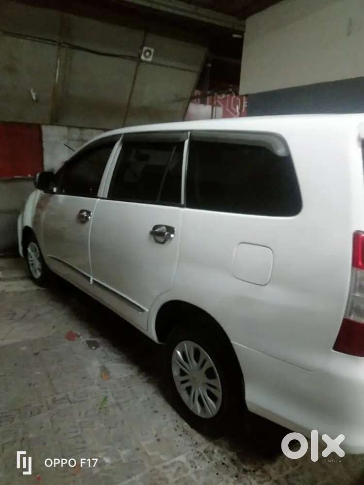 Toyota Innova 2010 Diesel 219051 Km Driven