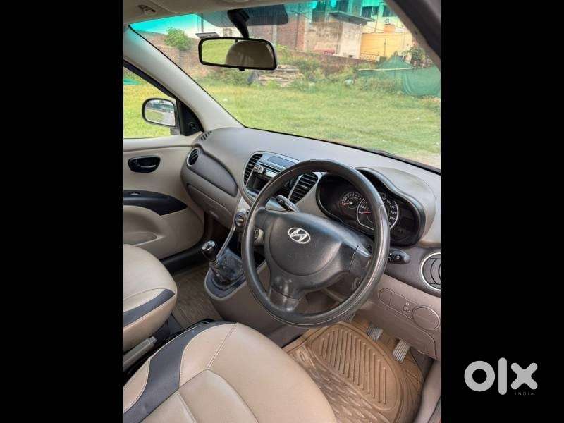 Hyundai I10 Sportz At, 2013, Petrol