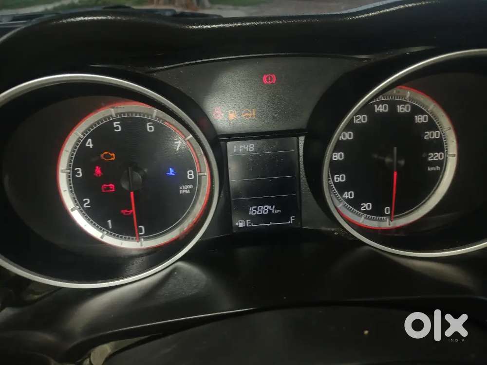 Maruti Suzuki New-gen Swift 2023 Petrol 16500 Km Driven