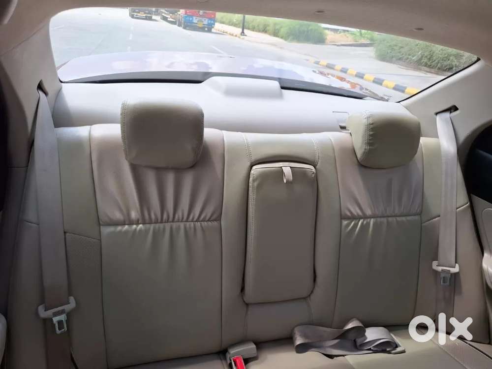 Maruti Suzuki Swift Dzire Vxi, 2018, Petrol