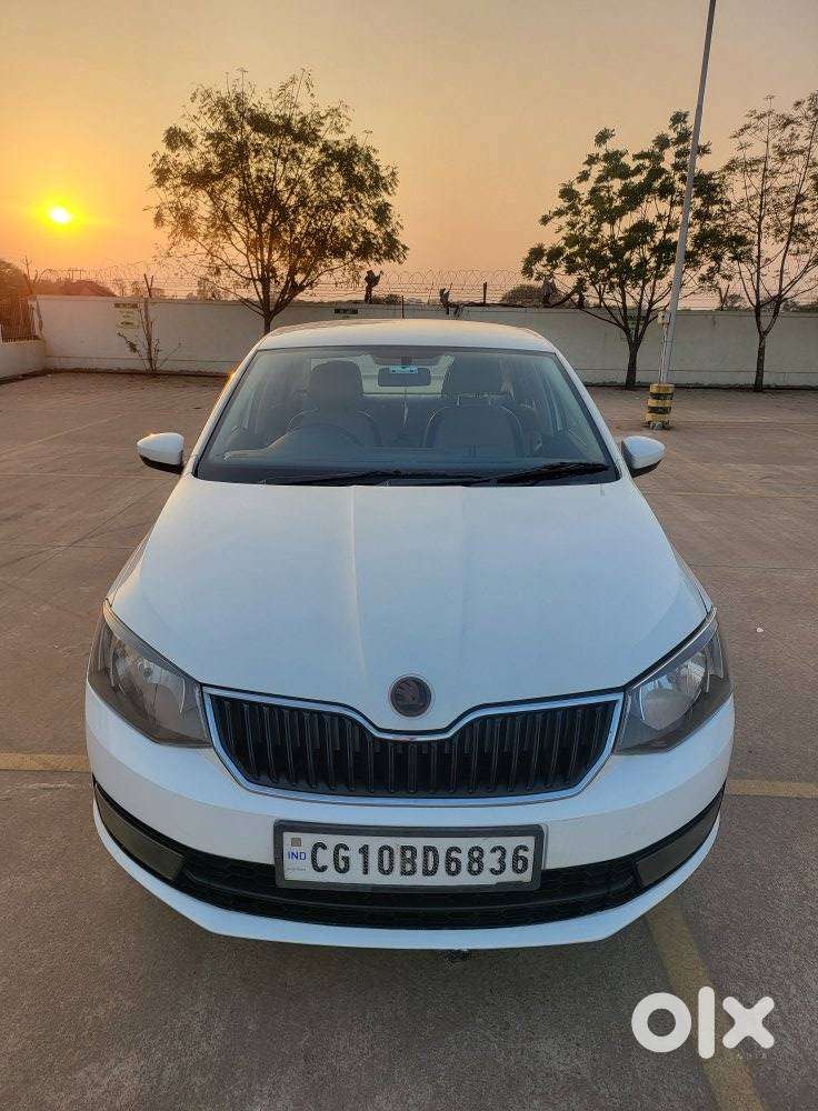 Skoda Rapid 1.0 Tsi Active, 2021, Petrol