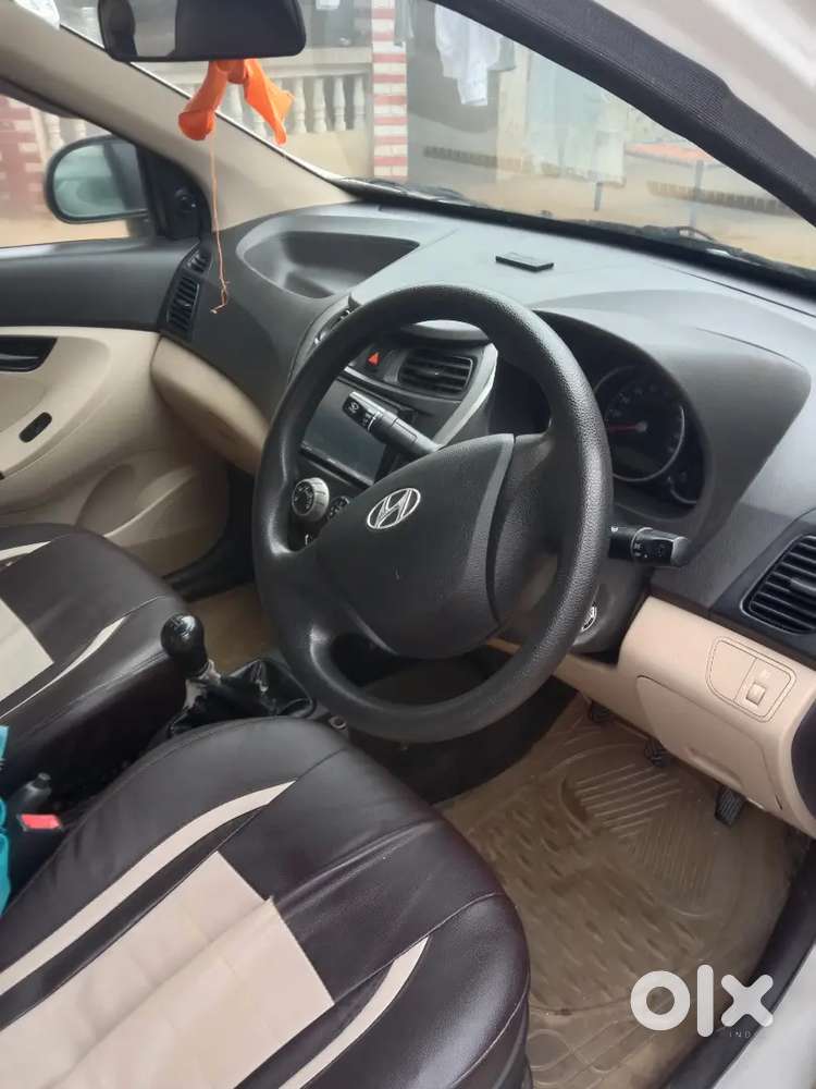 Hyundai Eon Magna+ 2012 पेट्रोल ऑटोमैटिक