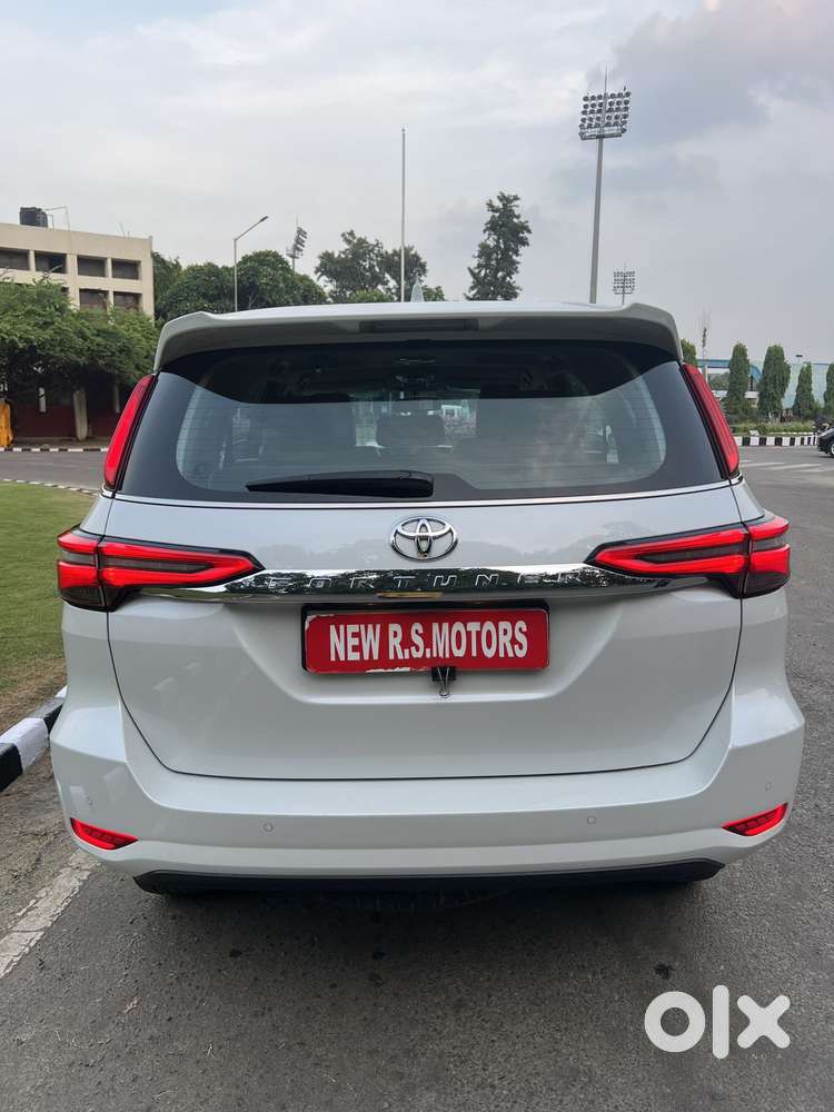 Toyota Fortuner 4x2 At 2.8 Diesel, 2024, Diesel