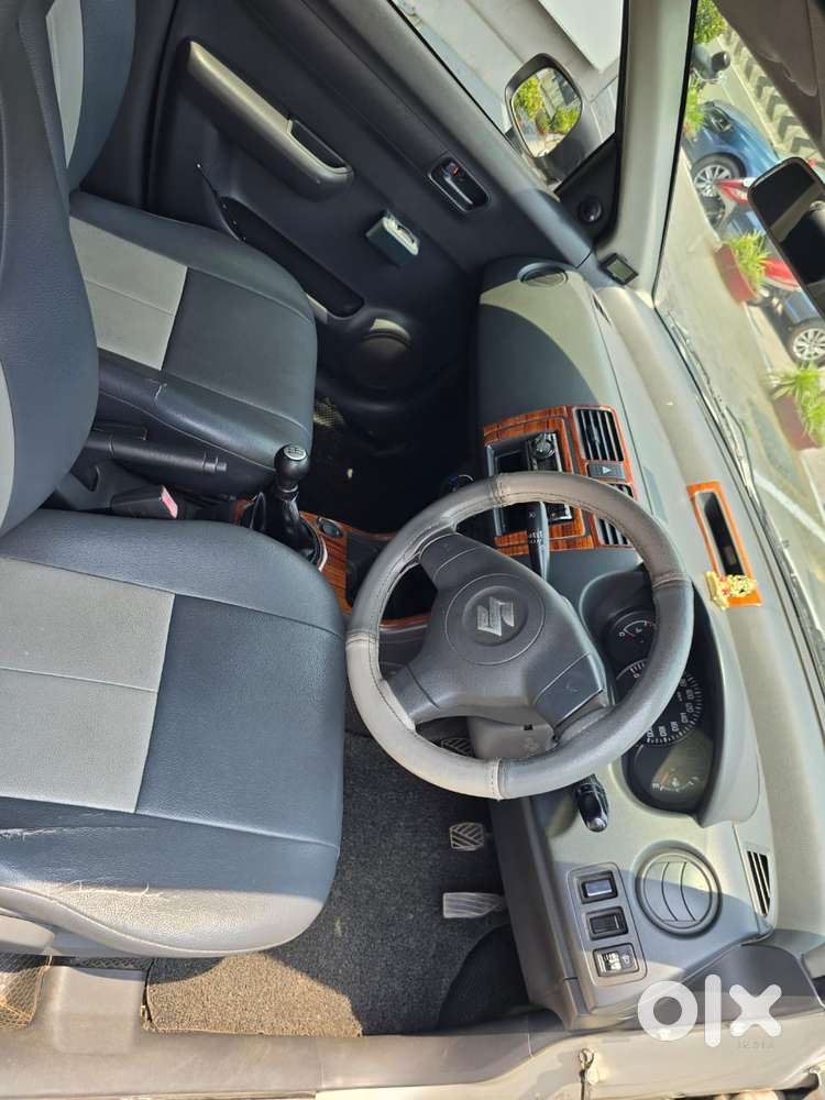 Maruti Suzuki Swift Dzire, 2011, Petrol