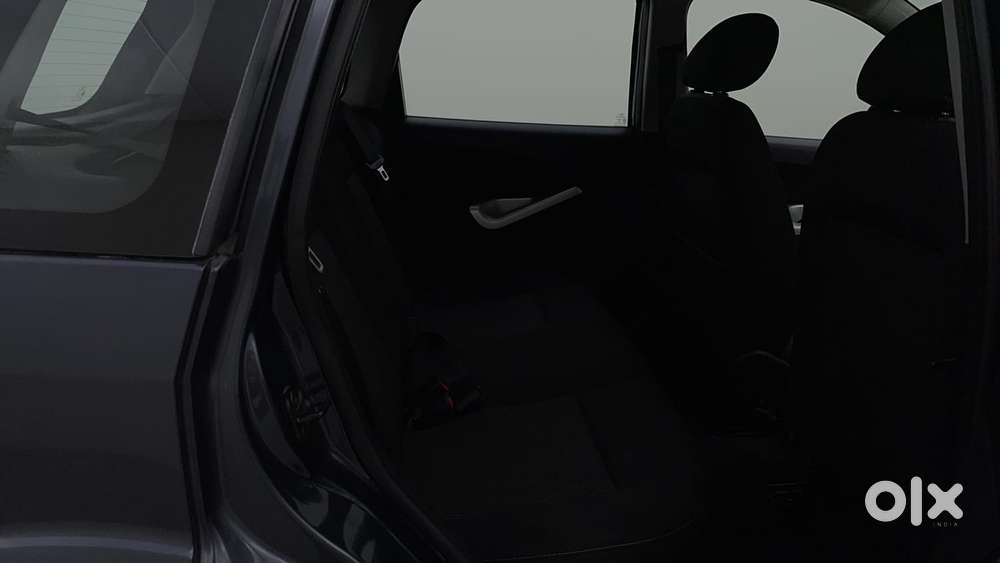 Ford Figo 2010-2012 Petrol Zxi, 2013, Petrol