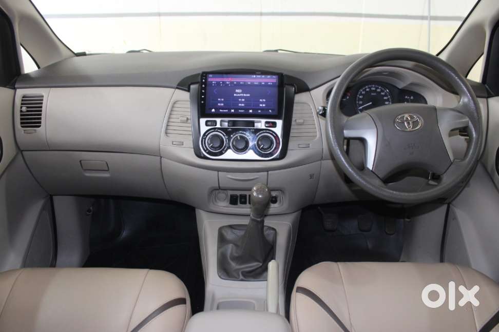 Toyota Innova 2.5 G (diesel) 8 Seater, 2013, Diesel