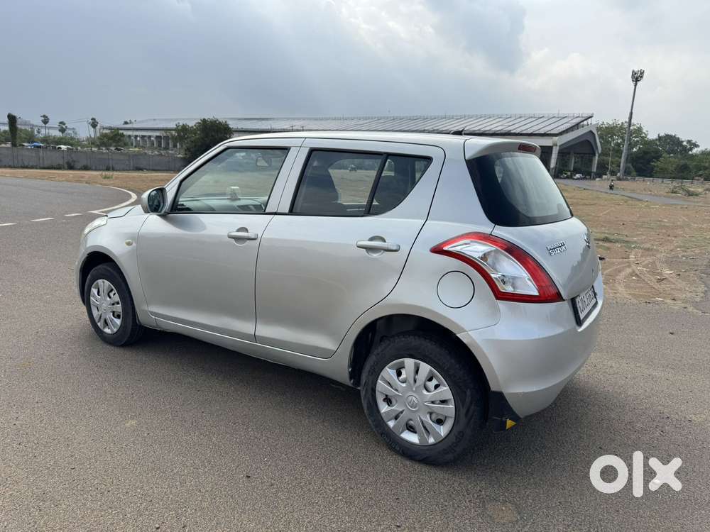 Maruti Suzuki Swift Lxi Optional-o, 2015, Cng & Hybrids