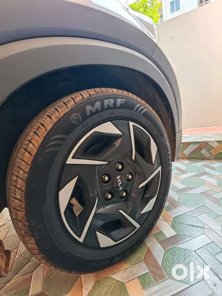 Kia Sonet 2024 (htk Plus Variant)