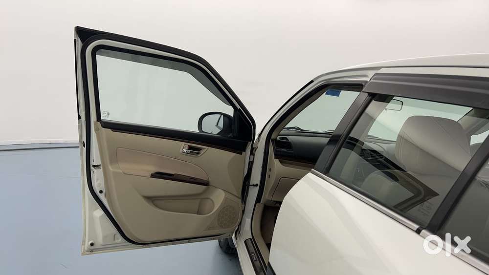 Maruti Suzuki Swift Dzire 1.3 Vxi, 2016, Petrol