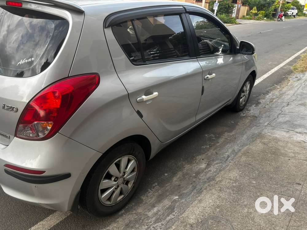 Hyundai I20 2012 Diesel Well Maintained Good Mileage