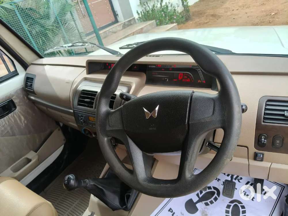 Mahindra Bolero 2023 Diesel Manual