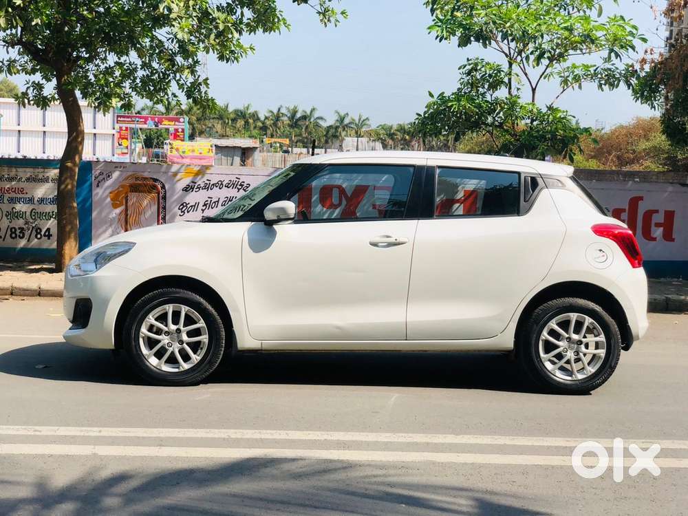 2022 Maruti Swift Zxi Plus Dual Tone