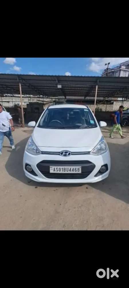 Hyundai Grand I10 2015 Petrol 38000 Km Driven