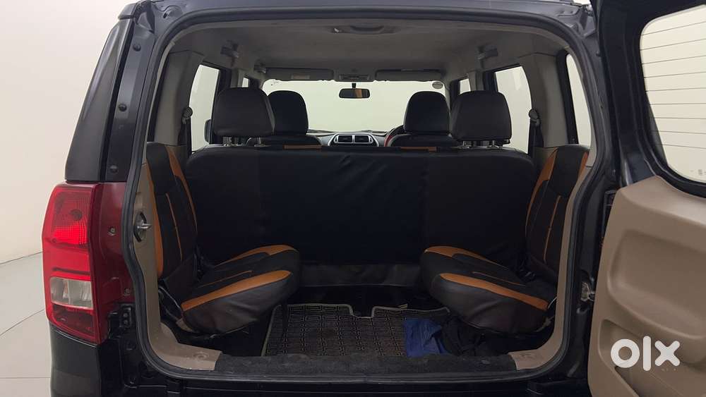 Mahindra Tuv 300 Mhawk100 T8, 2016, Diesel