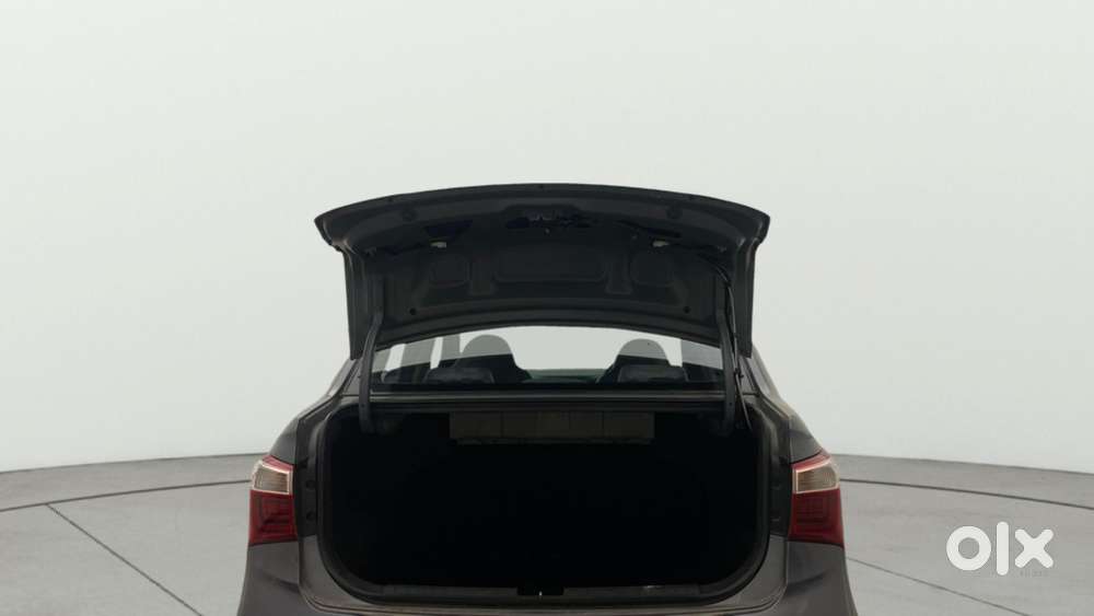 Hyundai Xcent 1.2 Vtvt Sx, 2017, Petrol