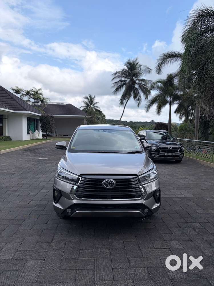 Toyota Innova Crysta 2019