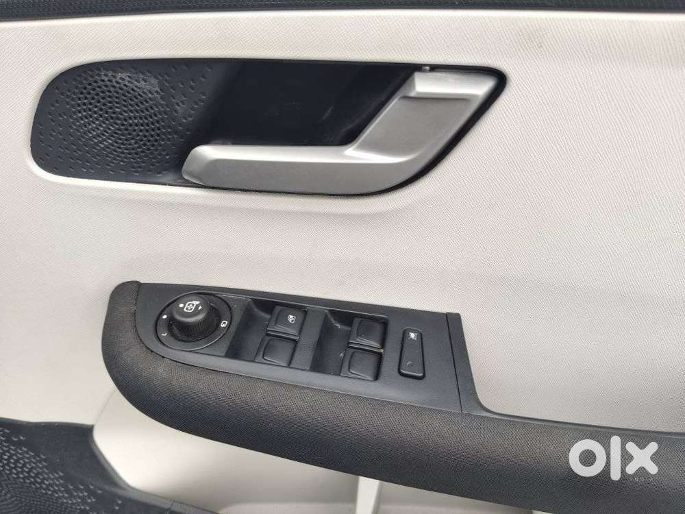 Tata Altroz Xz Plus (o) (s), 2023, Petrol