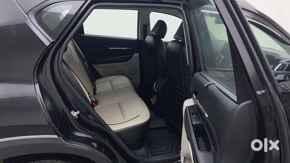 Kia Sonet Aurochs Edition 1.0 Petrol 7dct, 2023, Petrol