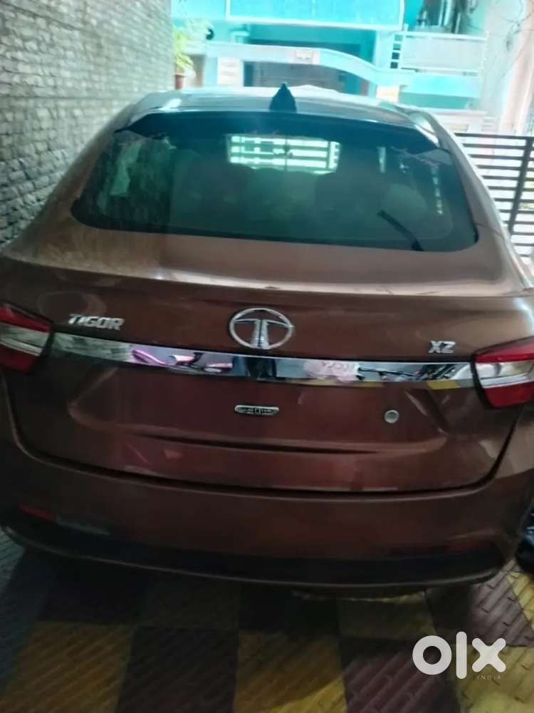 Tata Tigor Xz Petrol 2017