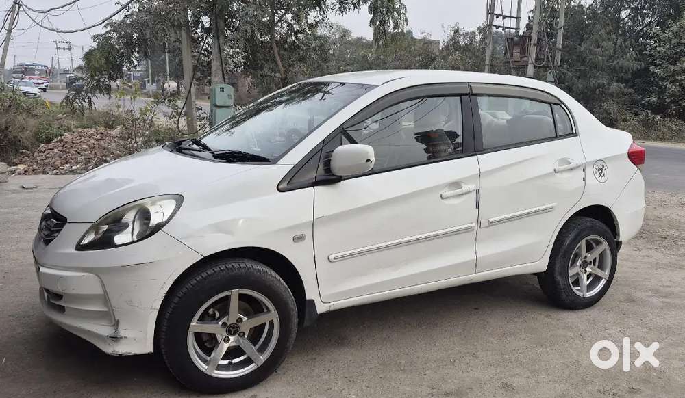 Honda Amaze 1.5 E 2014