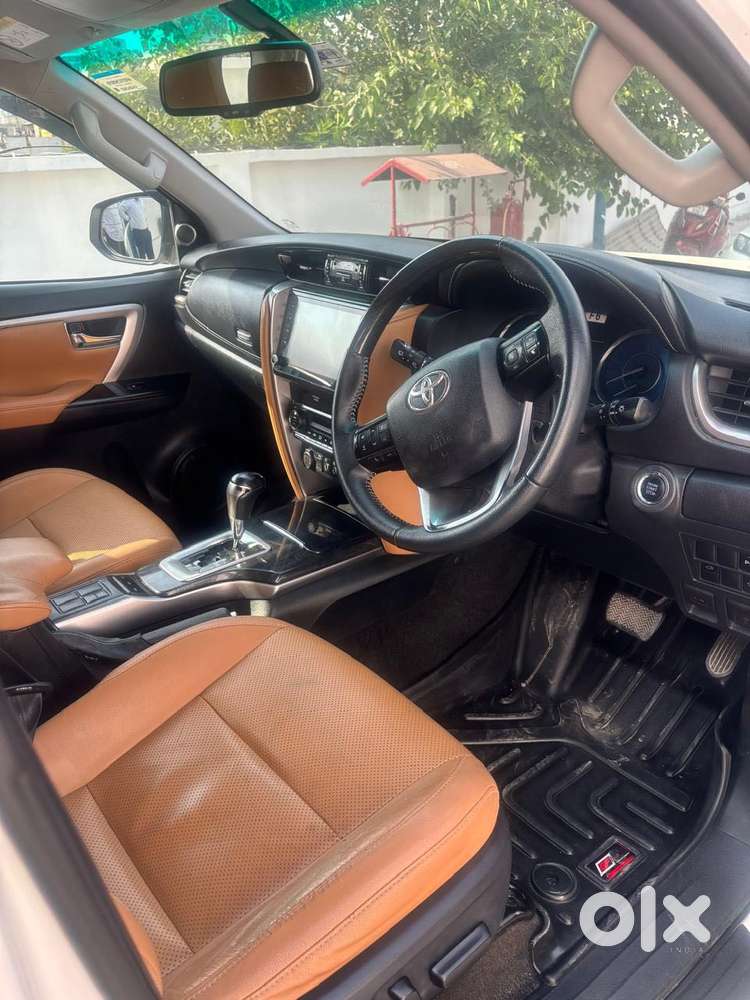 Toyota Fortuner 4x2 At 2.8 Diesel, 2022, Diesel