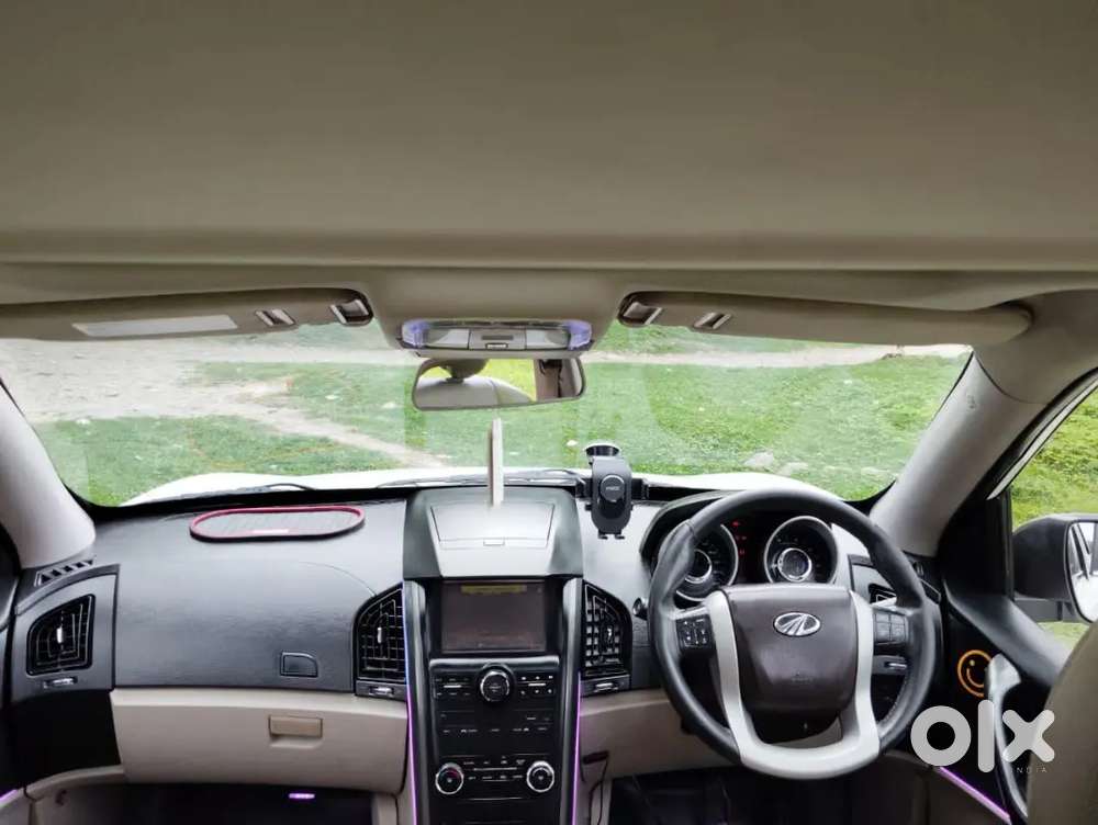 Mahindra Xuv500 2018 Diesel Well Maintained