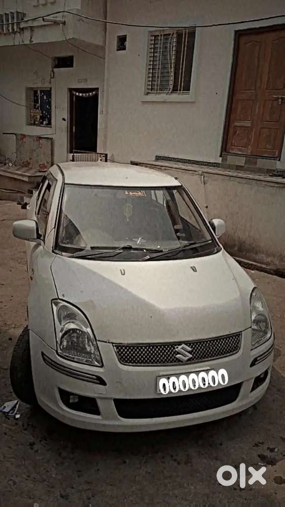 Maruti Suzuki Dzire 2017 Diesel 83791 Km Driven