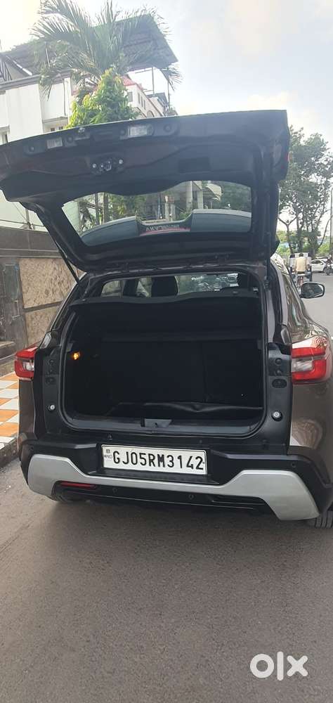 Nissan Magnite, 2021, Petrol