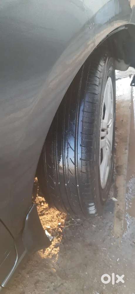 હોન્ડા સિટી  ભાવ  155000