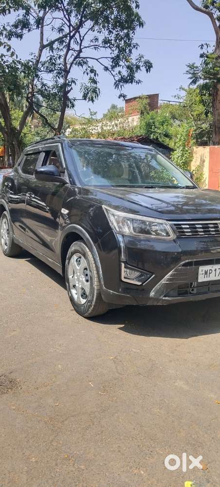 Mahindra Xuv300 W6, 2023, Petrol