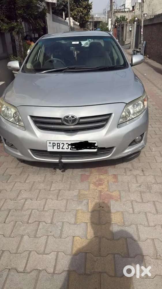 Toyota Corolla Altis 2010 Vip No.