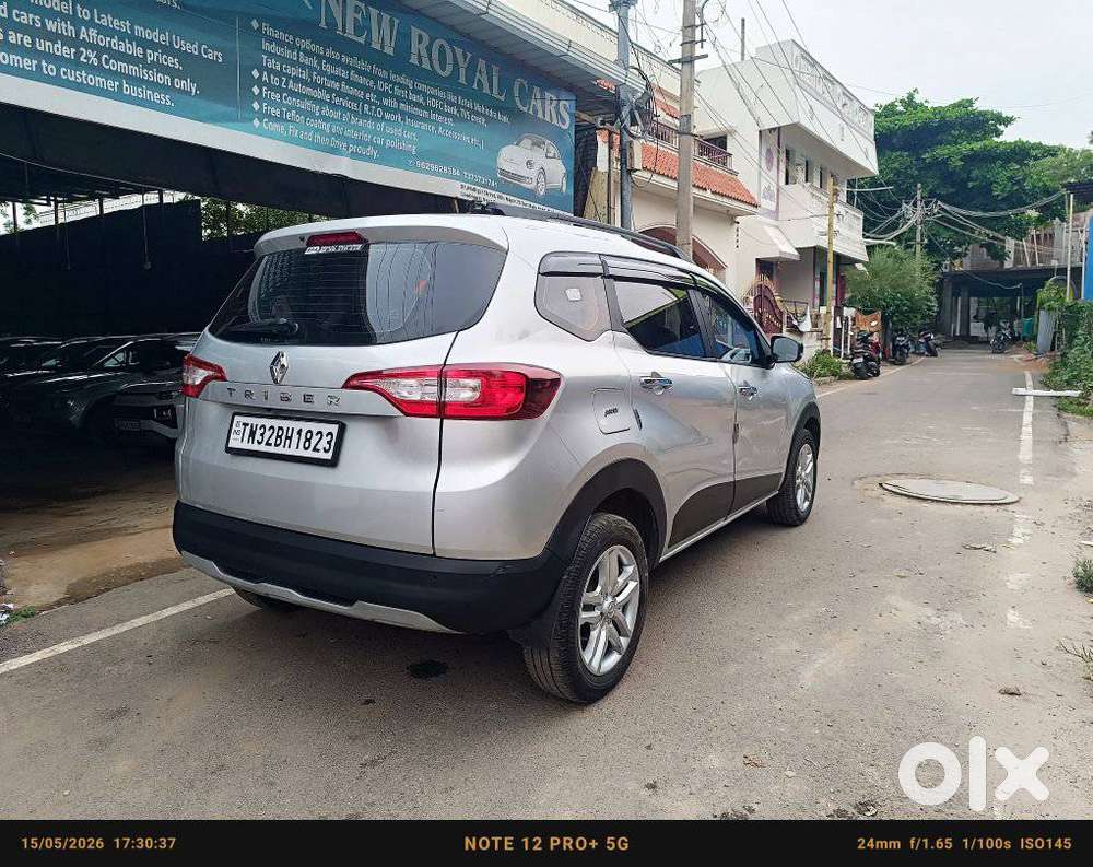 Renault Triber Rxz, 2024, Petrol