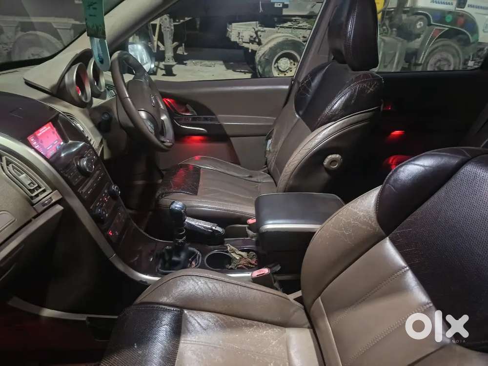 Mahindra Xuv500 2012 Diesel 73000 Km Driven Good Condition
