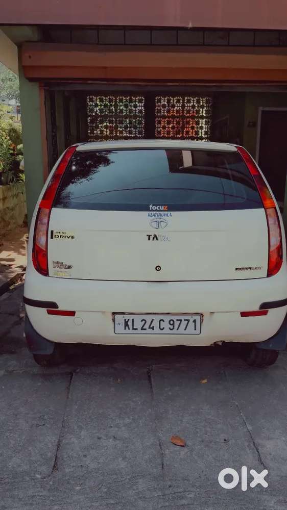 Tata Indica Vista 2011 Diesel 111000 Km Driven, Tax Paid Upto 2031