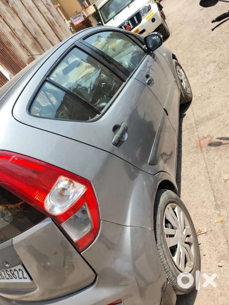 Maruti Suzuki Ritz Lxi 2011