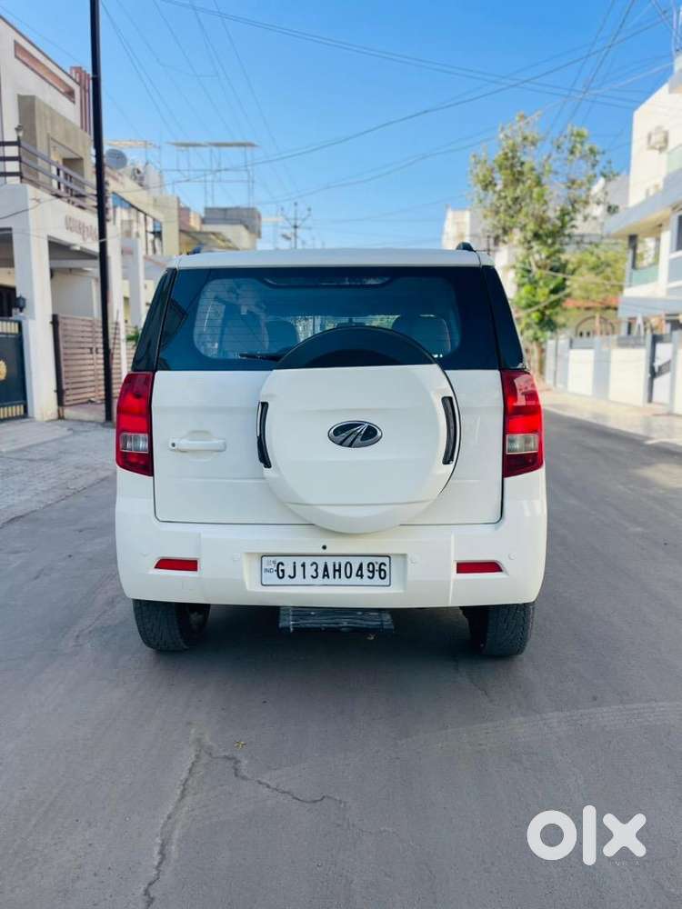Mahindra Tuv 300 2017