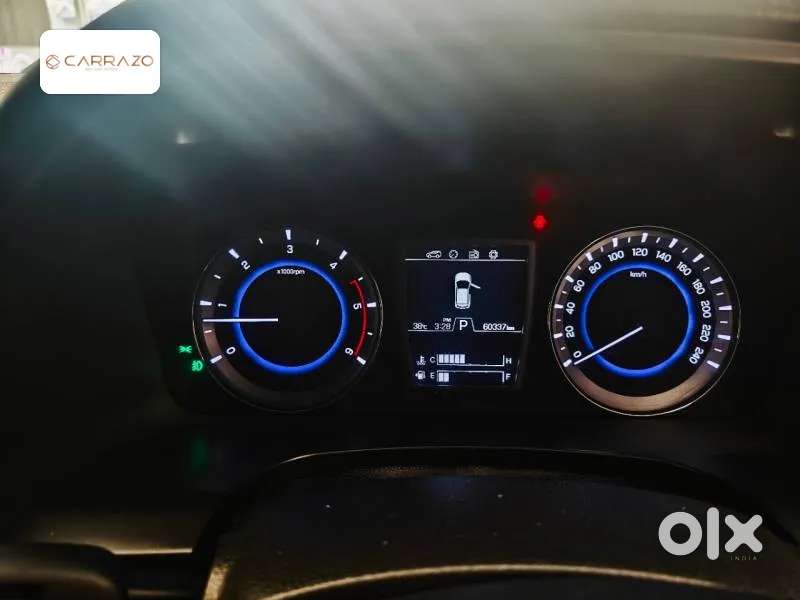 Mahindra Alturas G4 E350d, 2022, Diesel