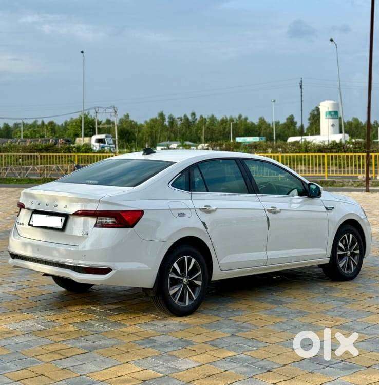 Skoda Salvia 1.5 Tsi At - Sunroof - Full Insurance 2027 Jan Available
