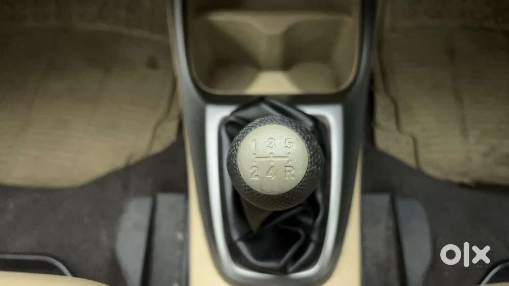 Honda City 2011-2013 1.5 V Mt Sunroof, 2013, Petrol