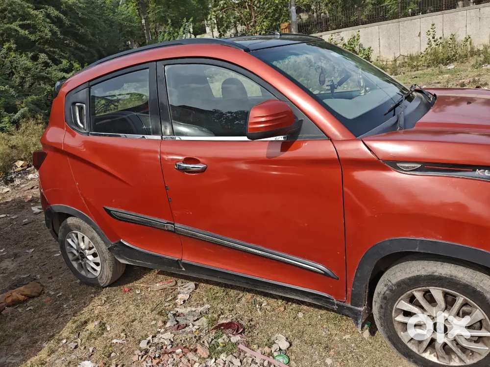 Mahindra Kuv 100 Top Model, Petrol & Cng, Both Key, New Tyre