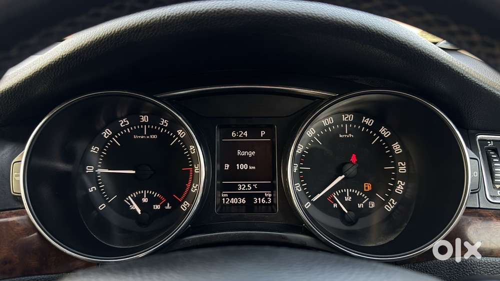Skoda Superb 2.0 Elegance Tdi Cr At, 2015, Diesel