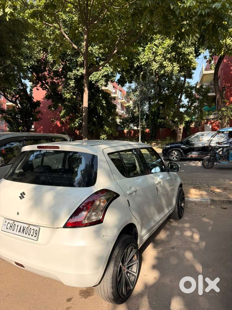 Maruti Suzuki Swift 2012
