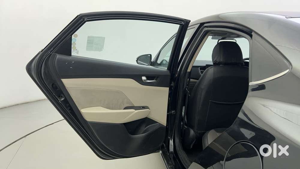 Hyundai Verna 1.5 Sx Vtvt Ivt, 2021, Petrol