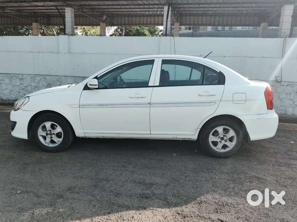 Hyundai Verna 2010 Diesel Well Maintained