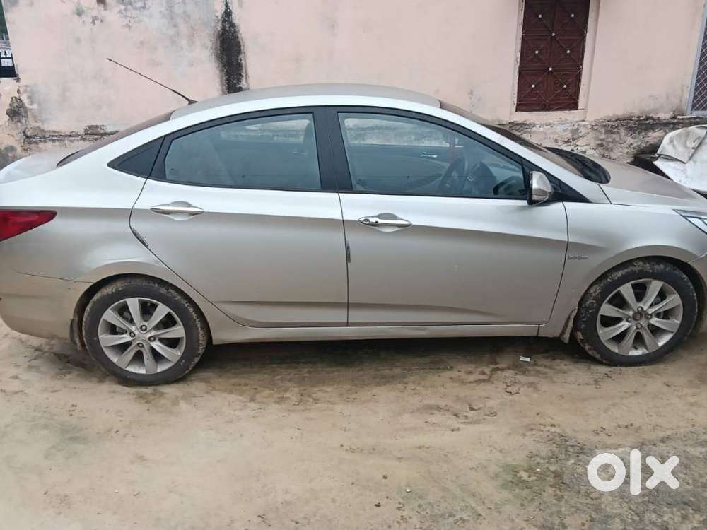Hyundai Fluidic Verna 2011