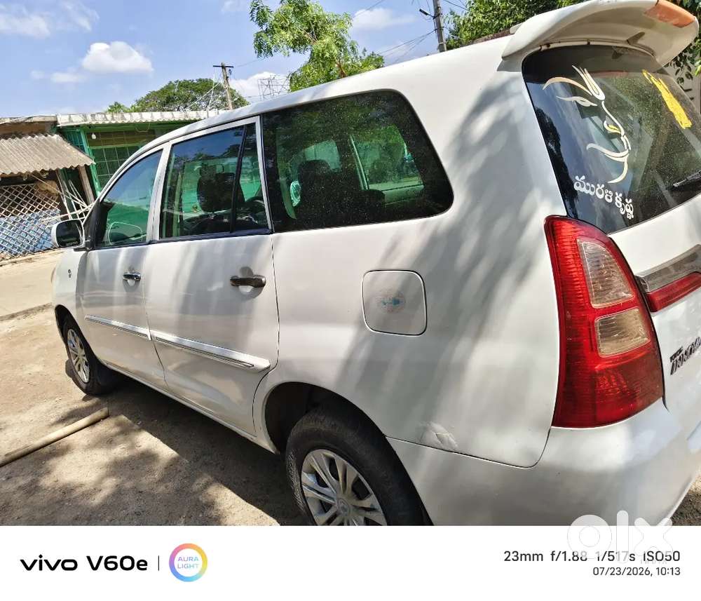 Toyota Innova Hycross Gx 2006