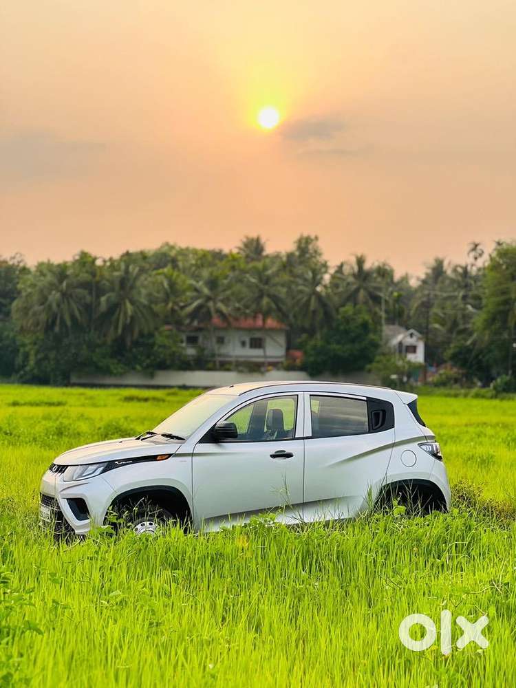 Mahindra Kuv100 Nxt 2018 Petrol 42000 Km Driven