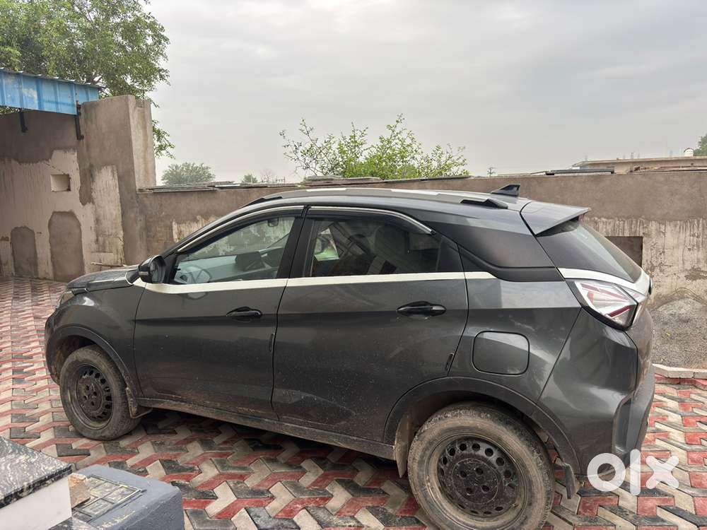 2022 Tata Nexon 1.2 Petrol Manual